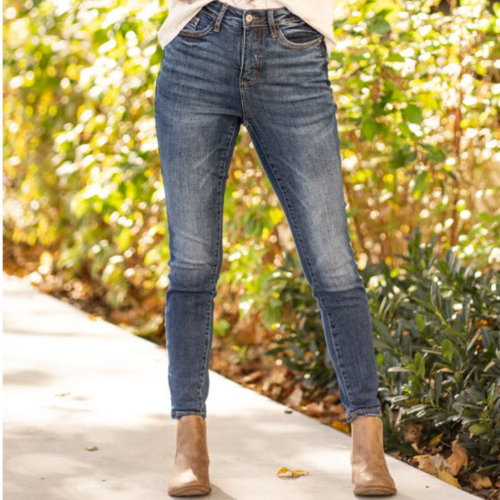 Judy Blue High waste Skinny fit size 13 or 31